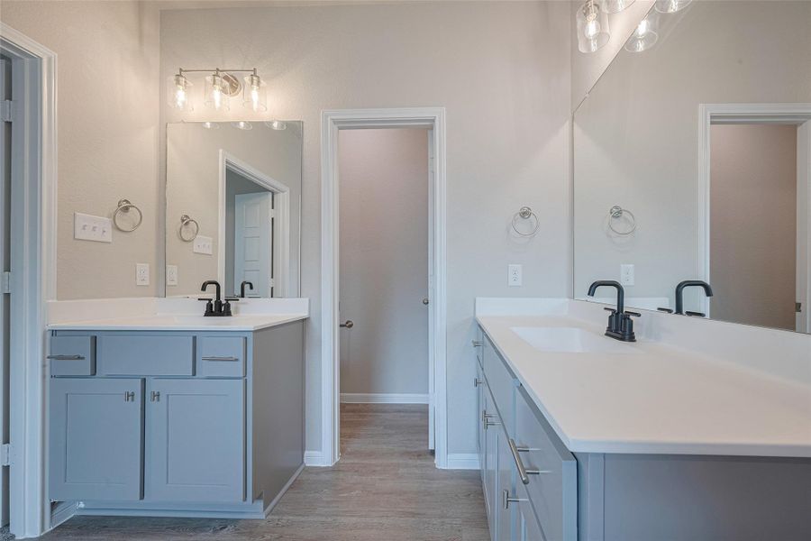 Furnished interior view inside a new home in , Brookshire (Image 15).