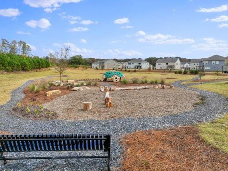 Image 35 of a home in Stratford Hills.