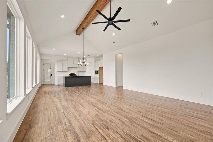 Spacious, unfurnished interior of a new home in The Resort on Eagle Mt. Lake, Fort Worth (Image 16). Spacious, unfurnished interior of a new home in The Resort on Eagle Mt. Lake, Fort Worth (Image 16).