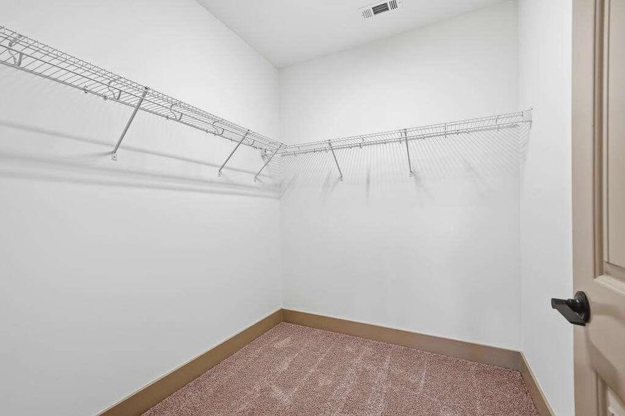 Spacious, unfurnished interior of a new home in , Ellijay (Image 57).