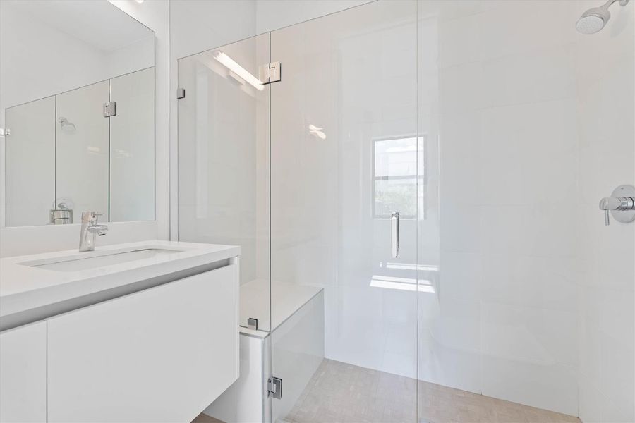 Spacious, unfurnished interior of a new home in , Weston (Image 62).