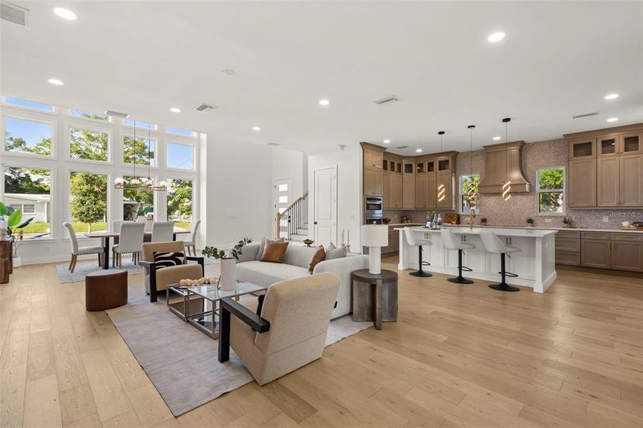 Furnished interior view inside a new home in , Orlando (Image 7).