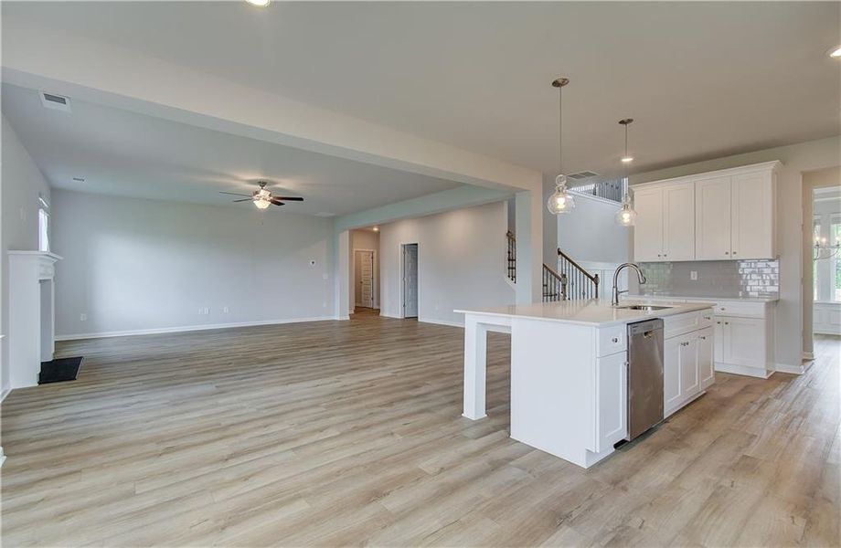 Image 32 of a home in Westwind Estates.