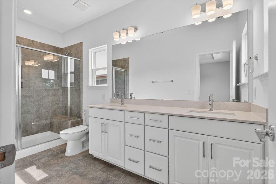 567 Silver Star Boulevard ~ Ready Now