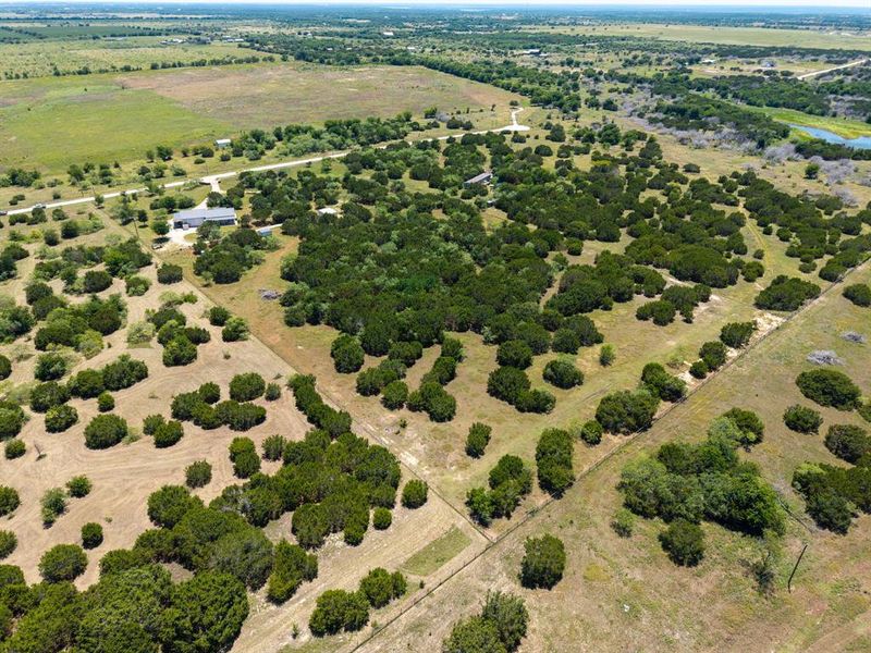 10 acre ranchette property fully fenced, cross fenced with 2 pastures for rotating livestock with gate entrance.