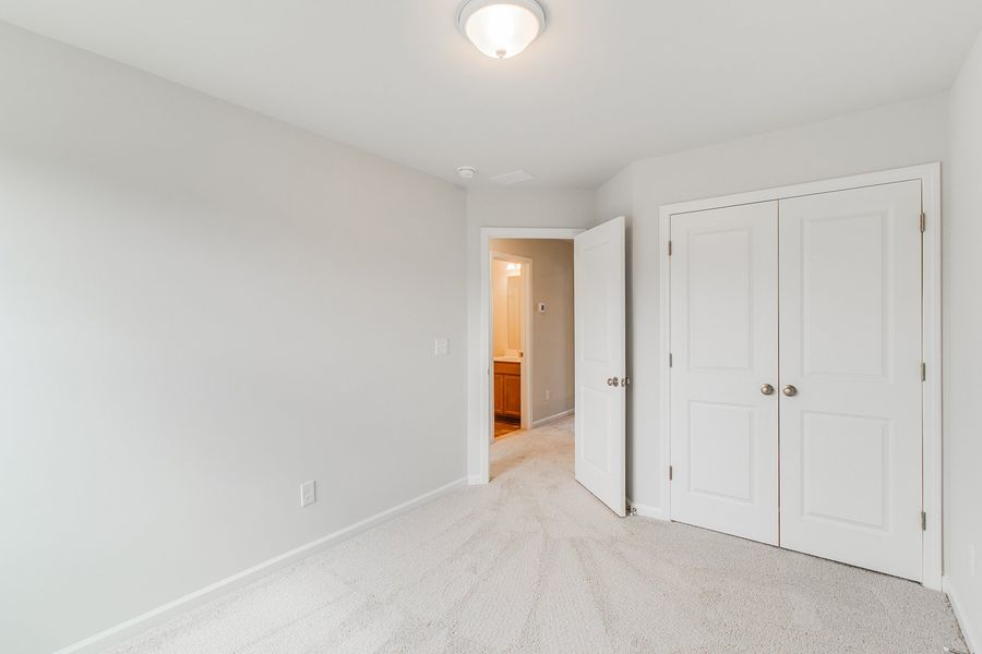 Spacious, unfurnished interior of a new home in Haynes Park, Columbia (Image 21).