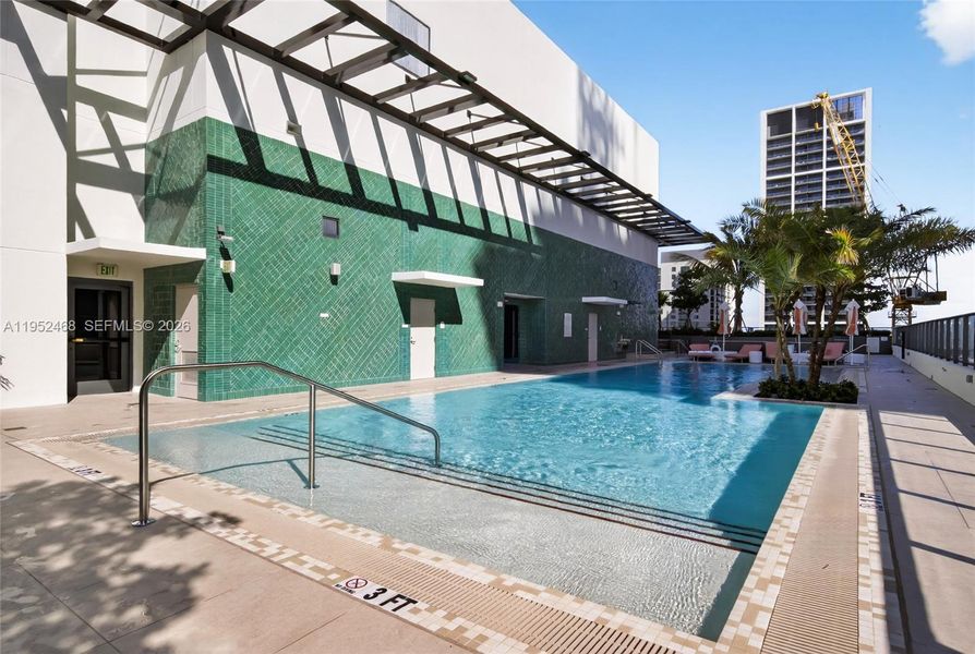 Community amenities in , Miami (Image 18).