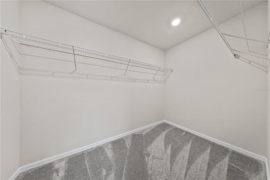 Spacious, unfurnished interior of a new home in EverBe, Orlando (Image 32).