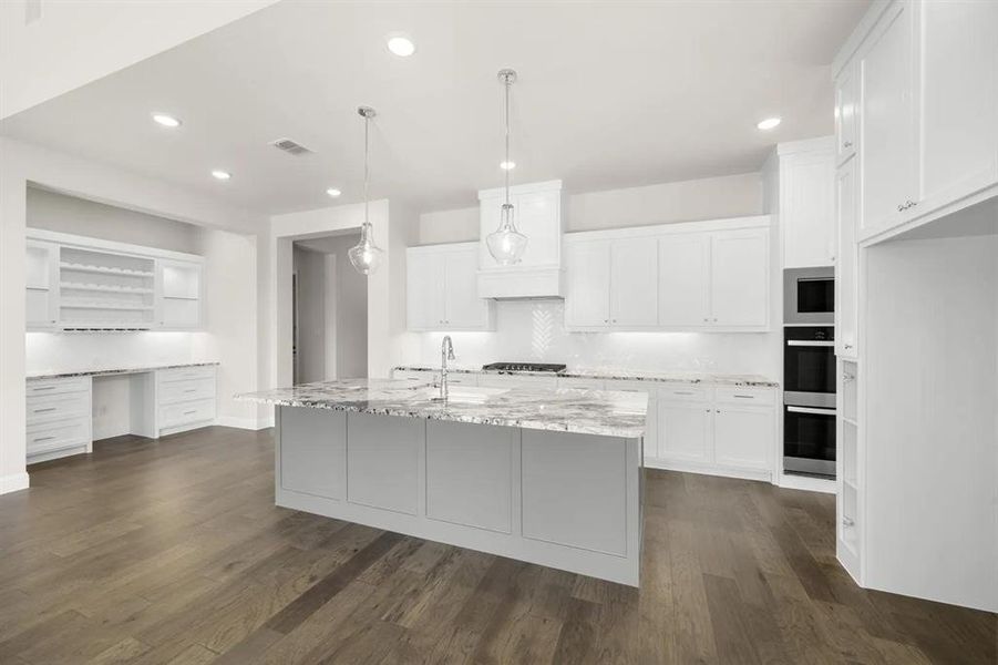 The Brynlee II B Kitchen The Brynlee II B Kitchen