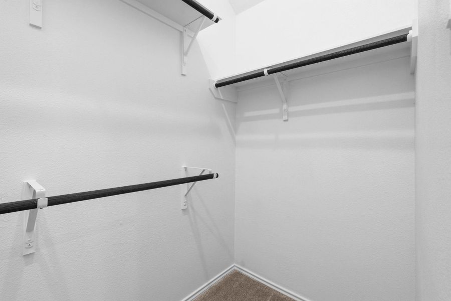 Spacious, unfurnished interior of a new home in Pomona, Manvel (Image 17).