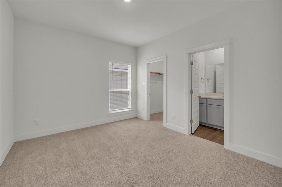 Spacious, unfurnished interior of a new home in , Lorena (Image 8). Spacious, unfurnished interior of a new home in , Lorena (Image 8).