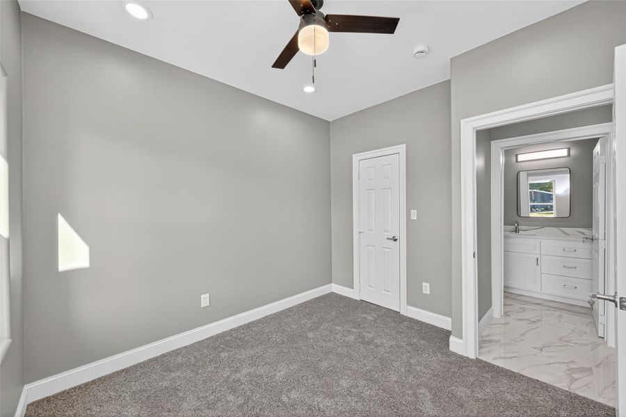 Spacious, unfurnished interior of a new home in , Cleveland (Image 14).