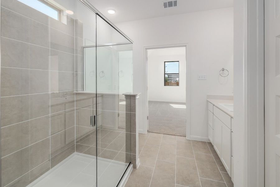Furnished interior view inside a new home in Trinity Ranch, Elgin (Image 13).