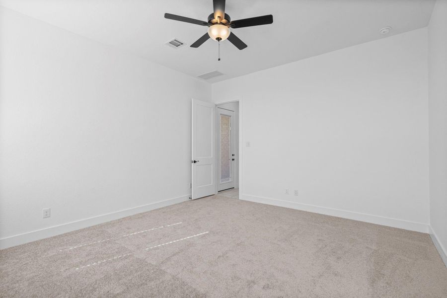 Spacious, unfurnished interior of a new home in , Fulshear (Image 18). Spacious, unfurnished interior of a new home in , Fulshear (Image 18).