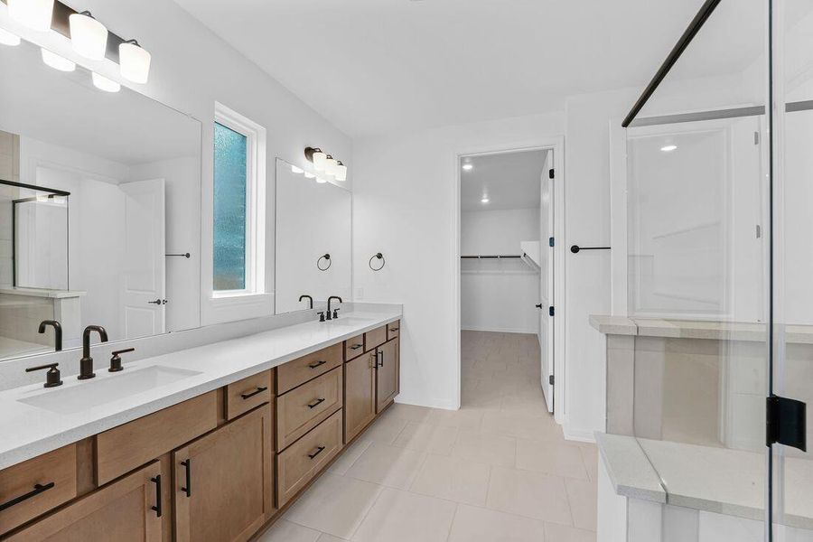 1001 Thunderhead  - Ready Now!