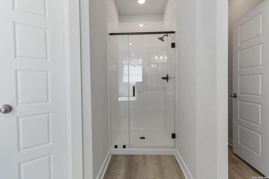 Spacious, unfurnished interior of a new home in Lonesome Dove, San Antonio (Image 25). Spacious, unfurnished interior of a new home in Lonesome Dove, San Antonio (Image 25).