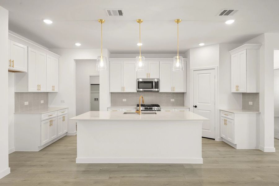 Kitchen Representative Photo