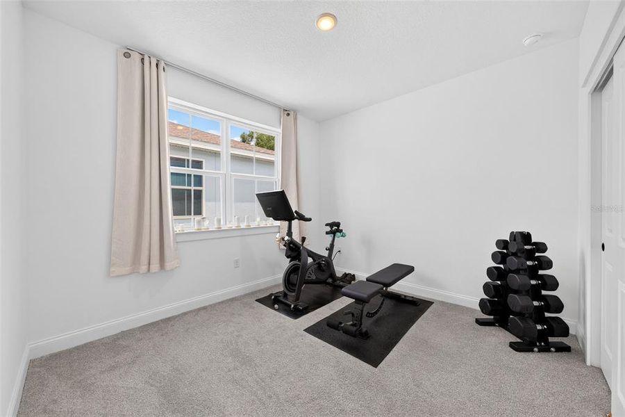 Furnished interior view inside a new home in , Orlando (Image 16).