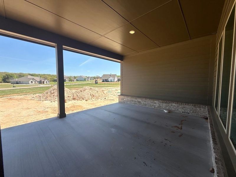 Image 15 of a home in Oak Grove Addition.