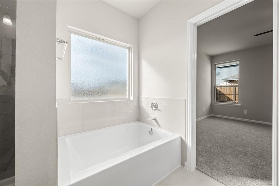 10928 Cacao- Primary Suite-5