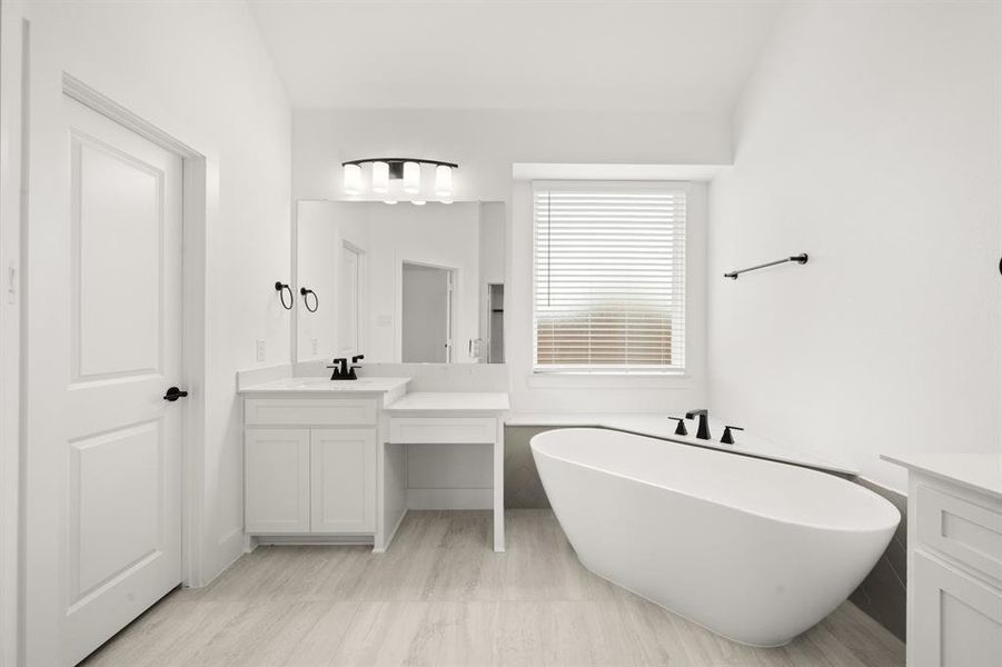 1618 Whisperwood- Primary Suite-4