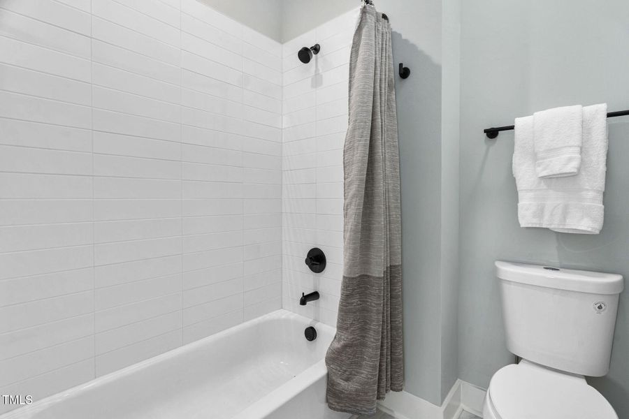 51-web-or-mls-2325-sheffield-rd-102 51-web-or-mls-2325-sheffield-rd-102