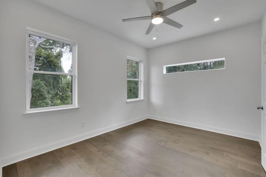 Spacious, unfurnished interior of a new home in , Buford (Image 24).