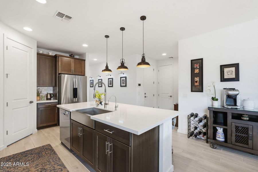 16-web-or-mls-016_ListerPros 16-web-or-mls-016_ListerPros