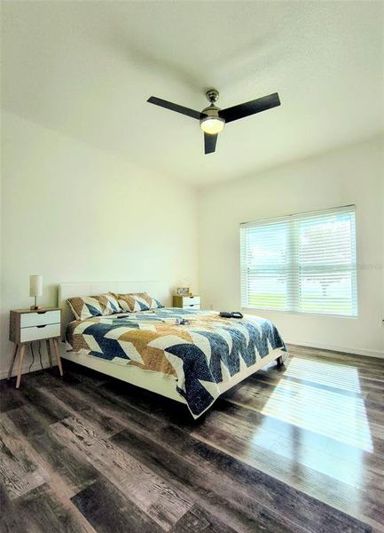 Furnished interior view inside a new home in , Auburndale (Image 6).