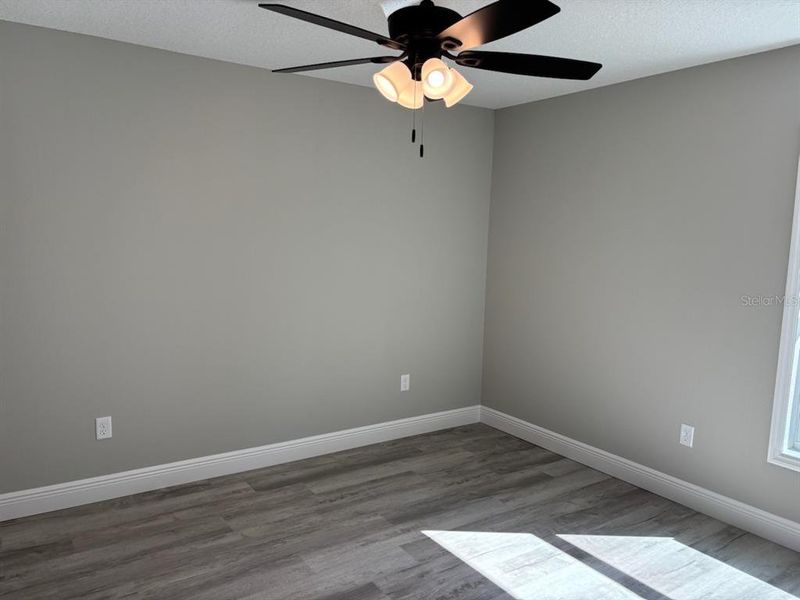 Spacious, unfurnished interior of a new home in , Citrus Springs (Image 38).