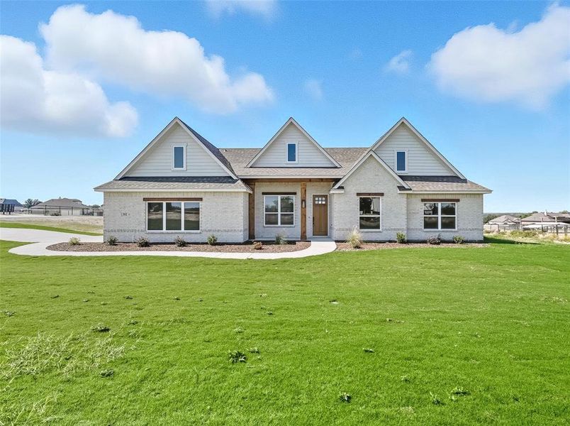 Exterior details and patio area of a home in Whispering Winds, Reno (Image 19).