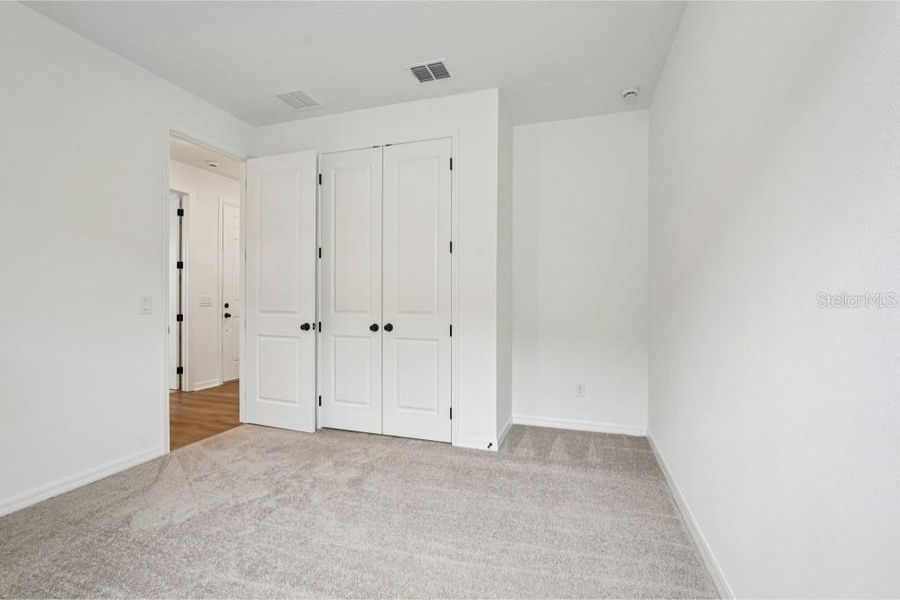 Spacious, unfurnished interior of a new home in Sunbrooke, St. Cloud (Image 9). Spacious, unfurnished interior of a new home in Sunbrooke, St. Cloud (Image 9).