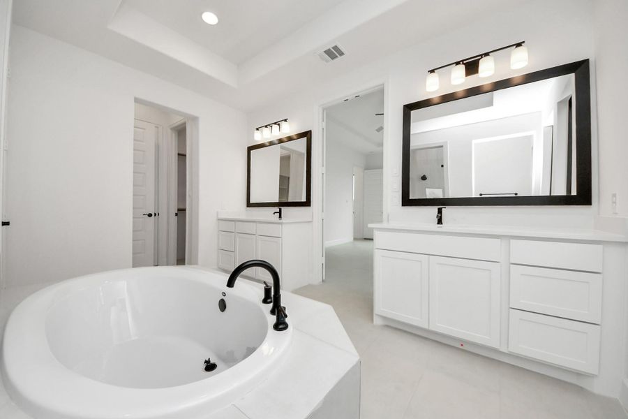 Furnished interior view inside a new home in Candela South, Richmond (Image 13).