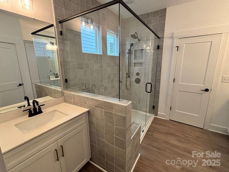 Primary bath in homesite 36