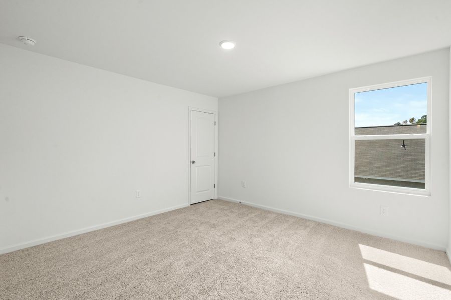 Representative unfurnished interior of a home built from the Sagan by Starlight Homes in Brookshire at Legacy Hills, Celina (Image 27).