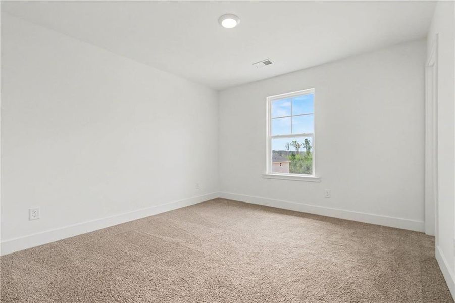 Spacious, unfurnished interior of a new home in Thunder Ridge, Dawsonville (Image 26).
