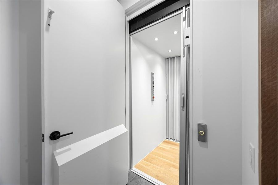 Image 37 of a home in .