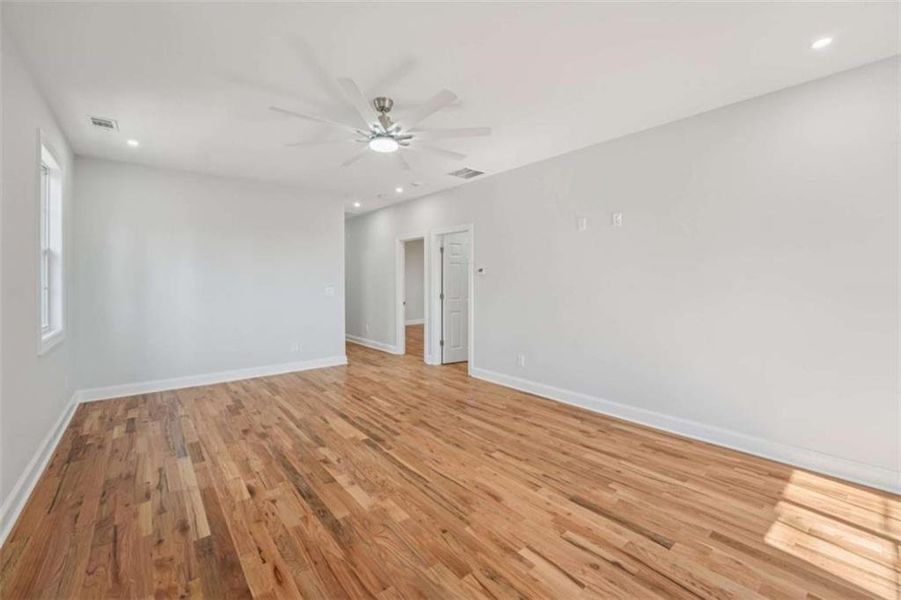 Spacious, unfurnished interior of a new home in , South Fulton (Image 36).