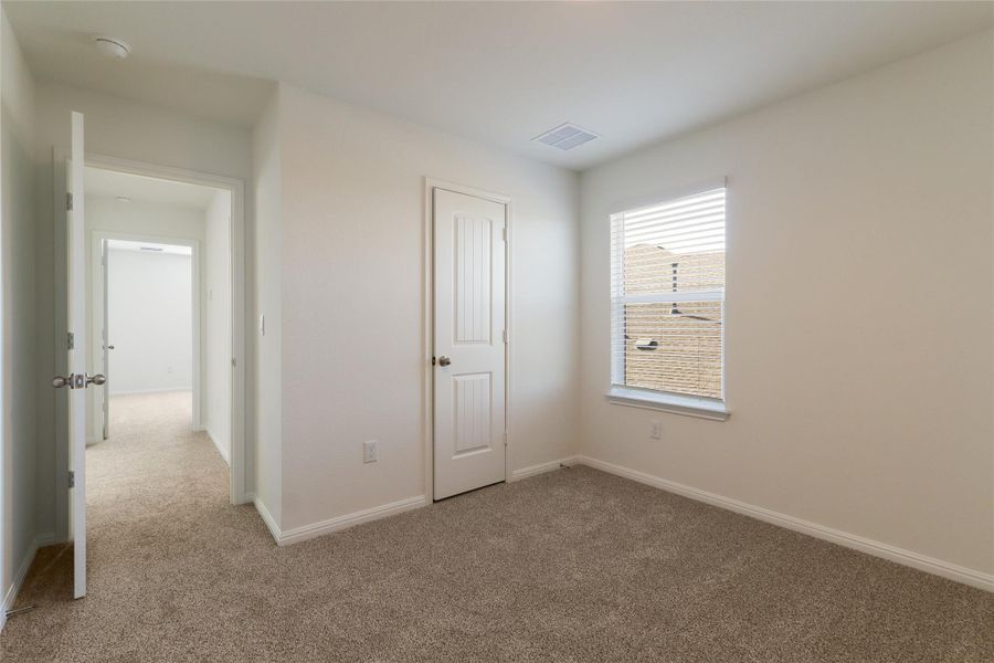 Spacious, unfurnished interior of a new home in Bar W Ranch, Leander (Image 10). Spacious, unfurnished interior of a new home in Bar W Ranch, Leander (Image 10).