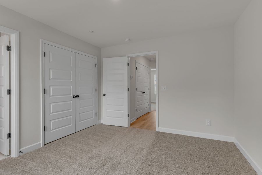 Image 29 of a home in Oxford Station.