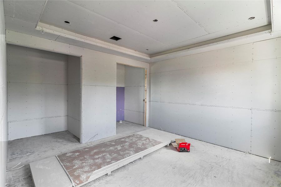 Image 21 of a home in .