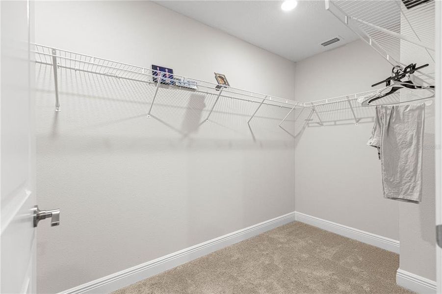 Spacious, unfurnished interior of a new home in Cherrywood Preserve, Ocala (Image 21).