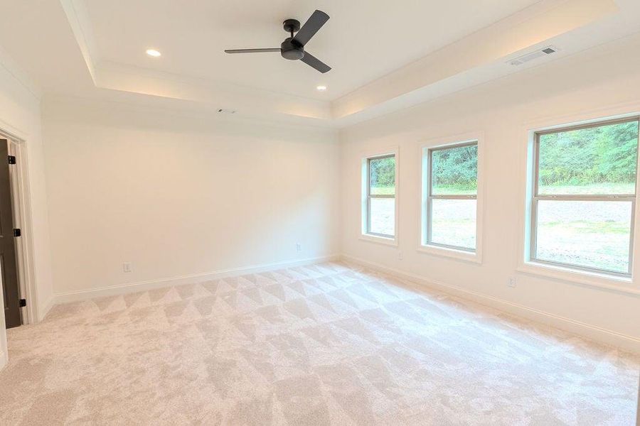 Spacious, unfurnished interior of a new home in , Hoschton (Image 43).