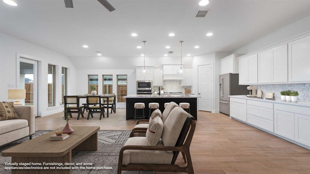 Furnished interior view inside a new home in Myrtle Creek 60', Waxahachie (Image 7).