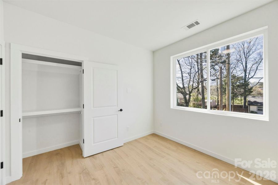 Spacious, unfurnished interior of a new home in , Charlotte (Image 20).
