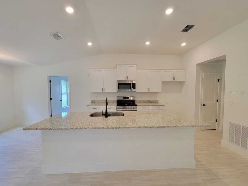 Furnished interior view inside a new home in Marion Oaks, Ocala (Image 5).