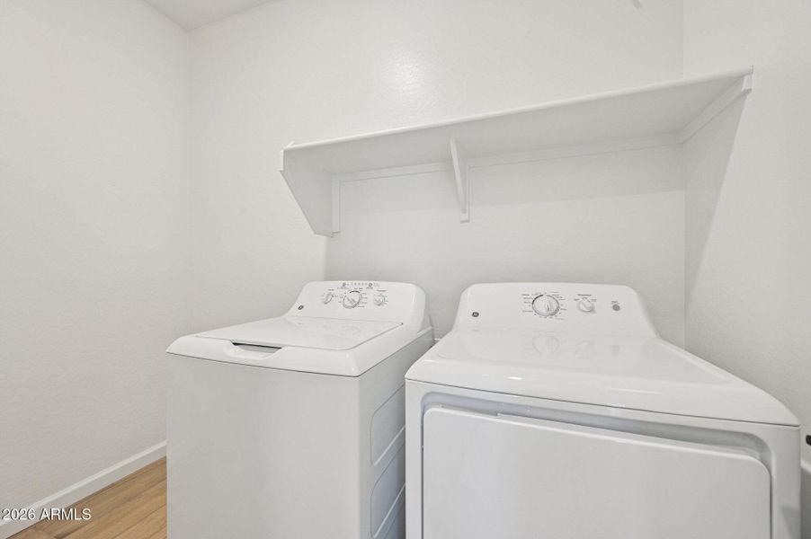 27-web-or-mls-W Buist Ave-S1001-027