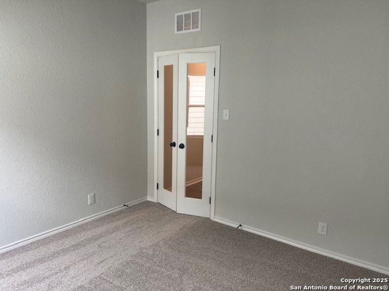 Spacious, unfurnished interior of a new home in Cordova Trails, Seguin (Image 12).