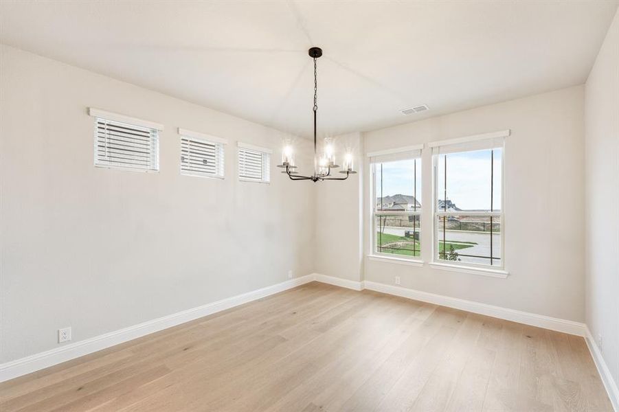 Spacious, unfurnished interior of a new home in Villages of Walnut Grove, Midlothian (Image 34).