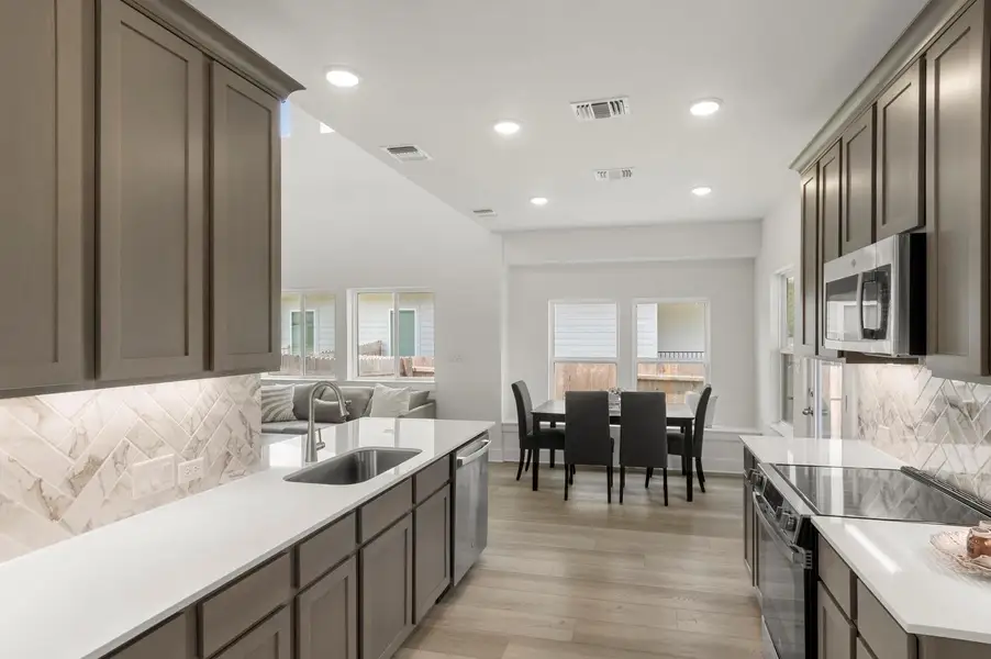 Furnished interior view inside a new home in Grande Estates, Bertram (Image 10). Furnished interior view inside a new home in Grande Estates, Bertram (Image 10).